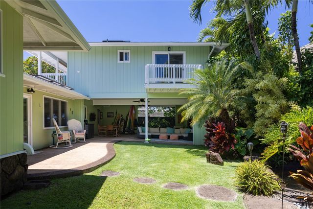 409 Wanaao Road, Kailua, HI 96734