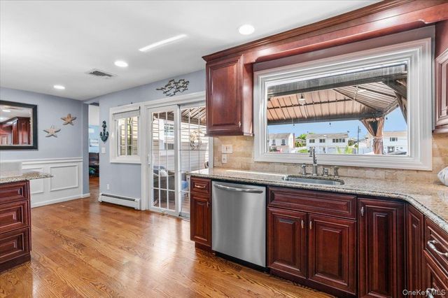 2968 Islip Court, Wantagh, NY 11793