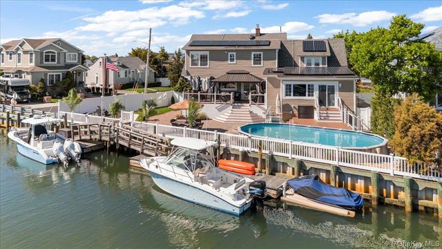 2968 Islip Court, Wantagh, NY 11793