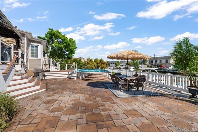 2968 Islip Court, Wantagh, NY 11793