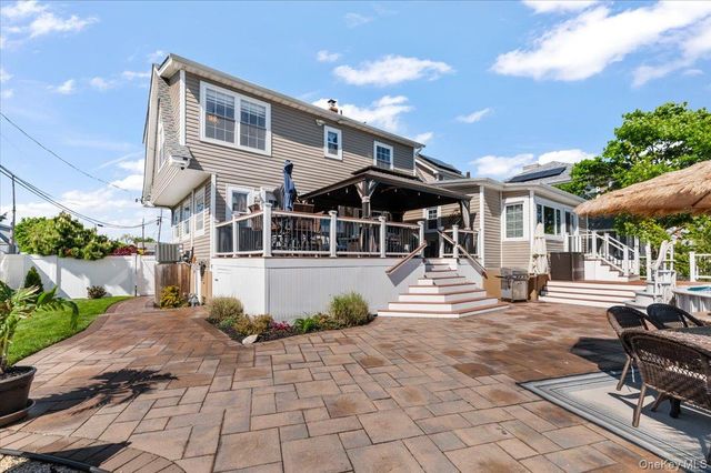 2968 Islip Court, Wantagh, NY 11793