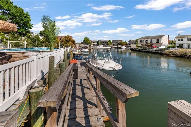 2968 Islip Court, Wantagh, NY 11793