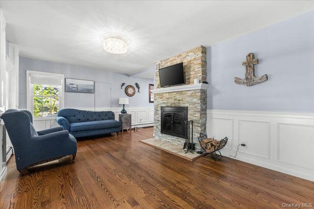 2968 Islip Court, Wantagh, NY 11793