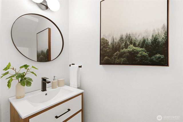 10273 NE 129th Lane, Kirkland, WA 98034