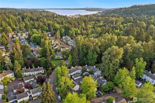 10273 NE 129th Lane, Kirkland, WA 98034