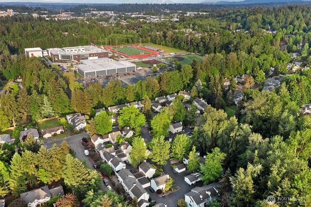 10273 NE 129th Lane, Kirkland, WA 98034