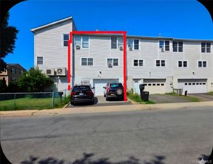 667 Plaza Avenue, Mamaroneck, NY 10543
