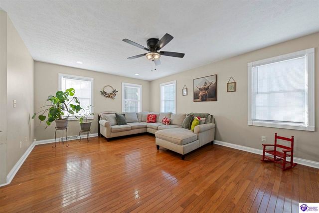 704 Elm Road, Elizabethtown, KY 42701