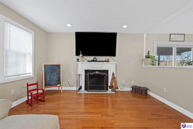 704 Elm Road, Elizabethtown, KY 42701