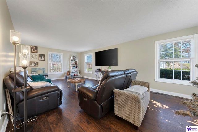 704 Elm Road, Elizabethtown, KY 42701