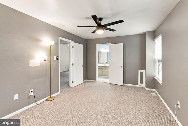 69 MEADOWS DR, Glassboro, NJ 08028