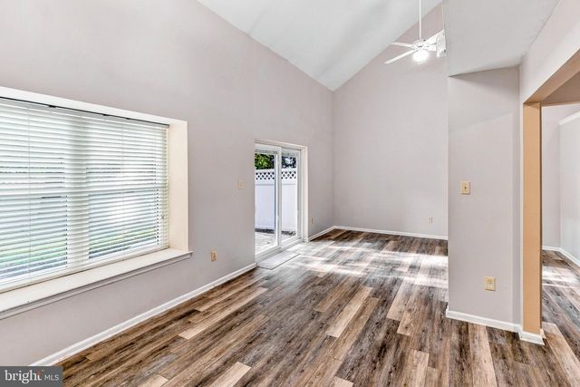69 MEADOWS DR, Glassboro, NJ 08028