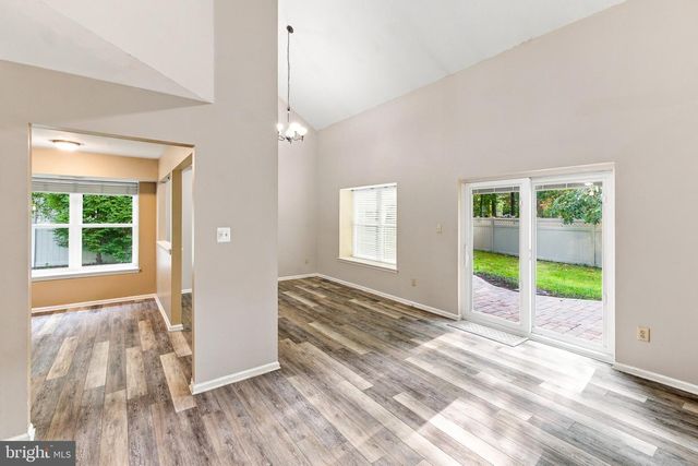 69 MEADOWS DR, Glassboro, NJ 08028