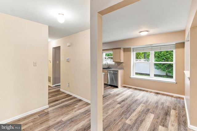 69 MEADOWS DR, Glassboro, NJ 08028
