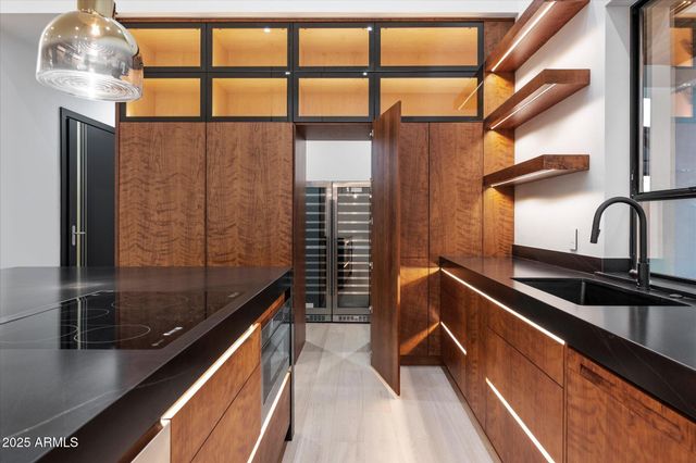 11420 N Scottsdale Road, Scottsdale, AZ 85254