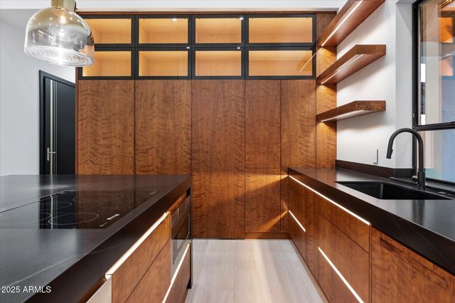 11420 N Scottsdale Road, Scottsdale, AZ 85254