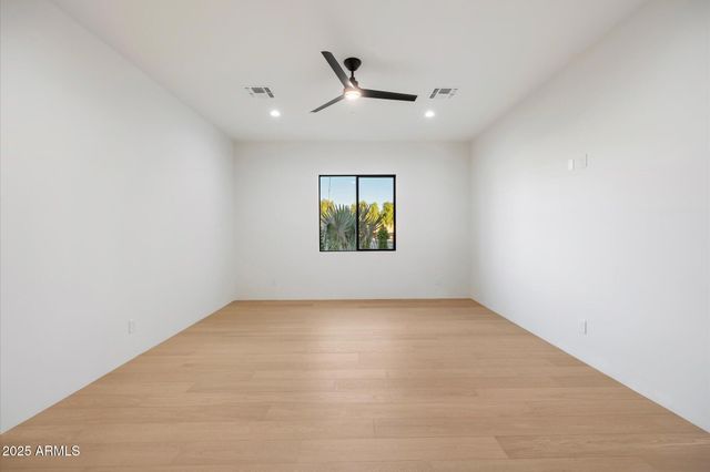 11420 N Scottsdale Road, Scottsdale, AZ 85254