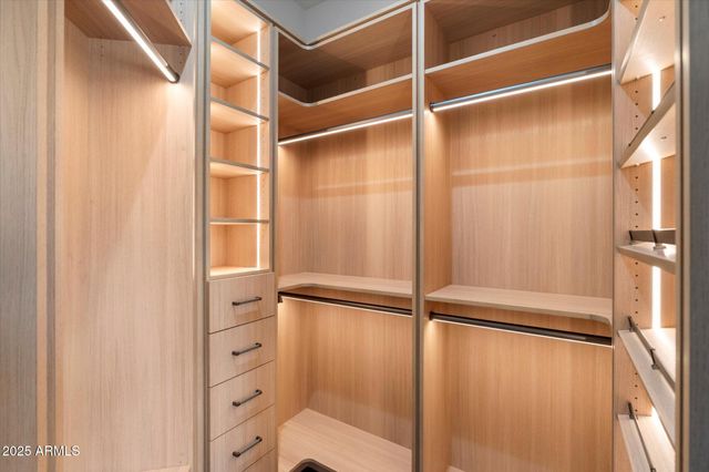 11420 N Scottsdale Road, Scottsdale, AZ 85254