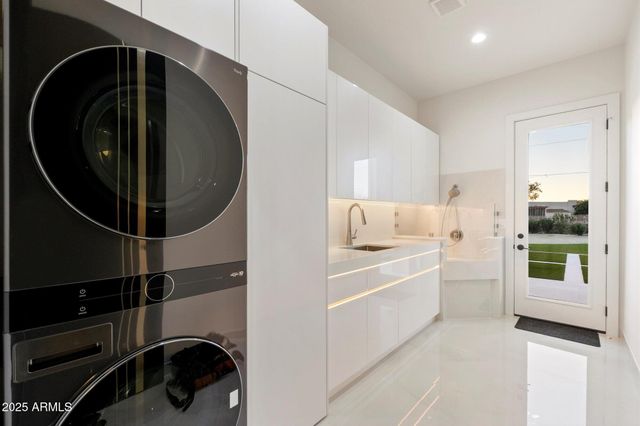 11420 N Scottsdale Road, Scottsdale, AZ 85254