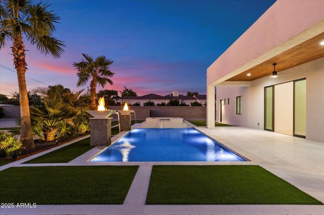 11420 N Scottsdale Road, Scottsdale, AZ 85254