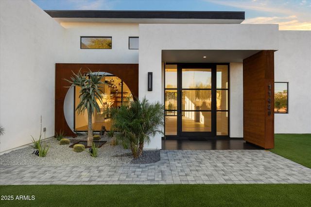 11420 N Scottsdale Road, Scottsdale, AZ 85254