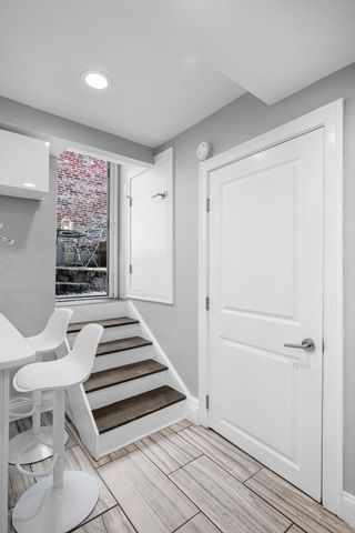 1 Melrose St. 1, Boston, MA 02116