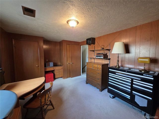 8840 Niwot Rd, Niwot, CO 80503