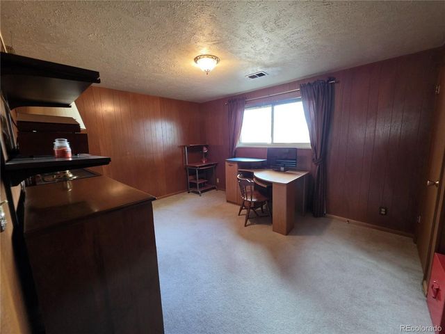 8840 Niwot Rd, Niwot, CO 80503