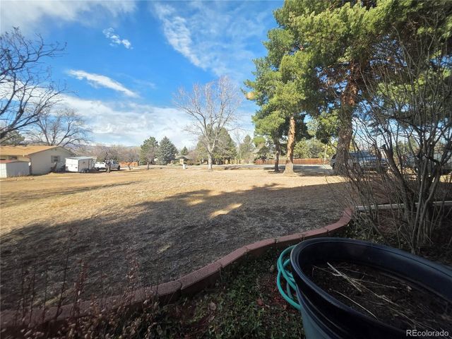 8840 Niwot Rd, Niwot, CO 80503