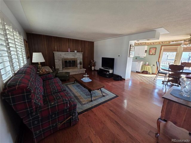 8840 Niwot Rd, Niwot, CO 80503