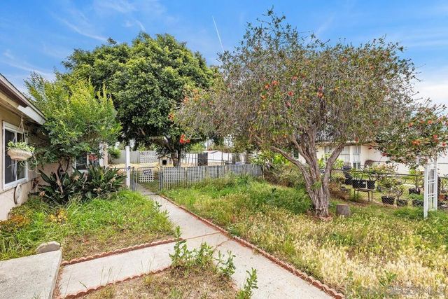 75 CLAIREMONT MESA BLVD, San Diego, CA 92117