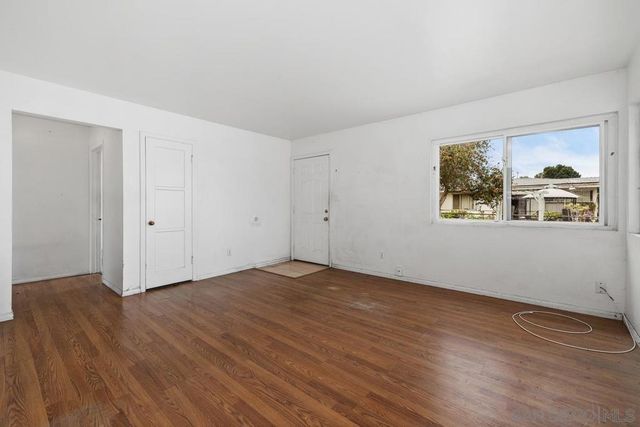 75 CLAIREMONT MESA BLVD, San Diego, CA 92117