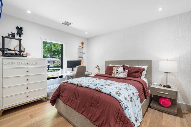 1520 Lugo Ave, Coral Gables, FL 33156