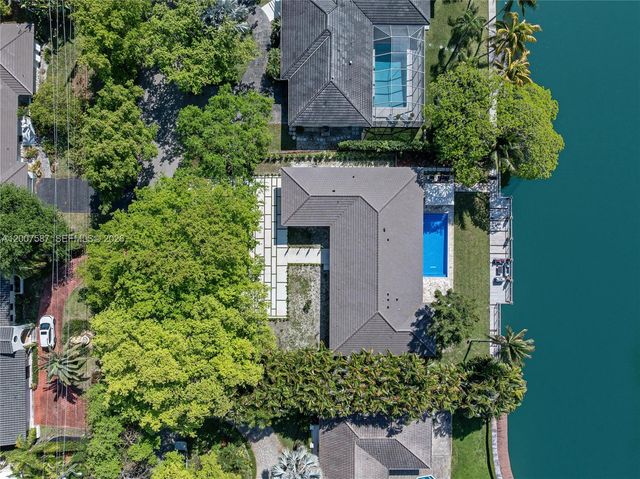 1520 Lugo Ave, Coral Gables, FL 33156