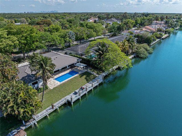 1520 Lugo Ave, Coral Gables, FL 33156