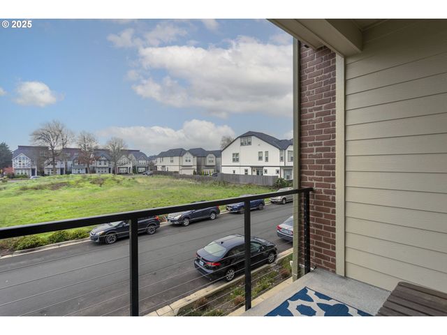 11715 Sw VALENCIA Ln 202, Wilsonville, OR 97070