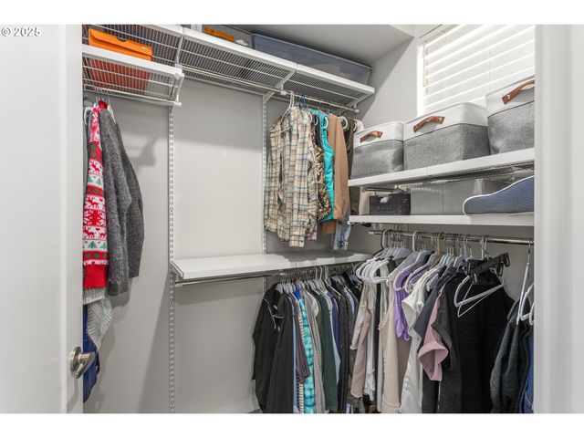 11715 Sw VALENCIA Ln 202, Wilsonville, OR 97070