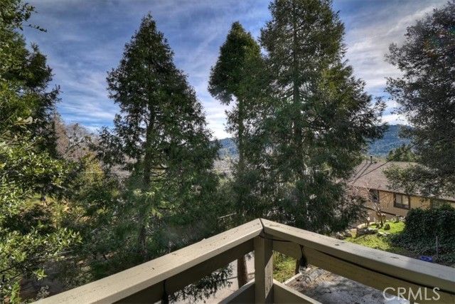 370 Weisshorn, Crestline, CA 92325