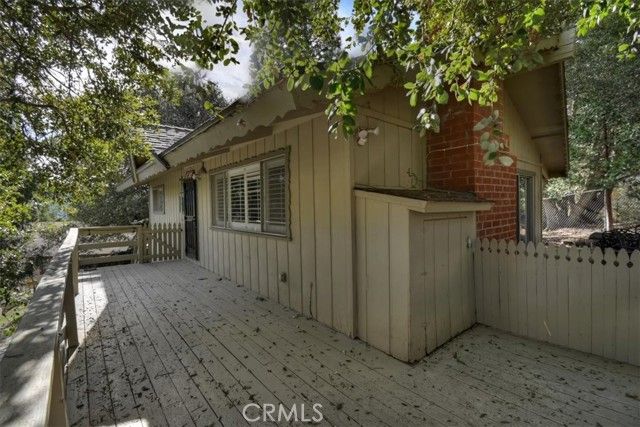 370 Weisshorn, Crestline, CA 92325
