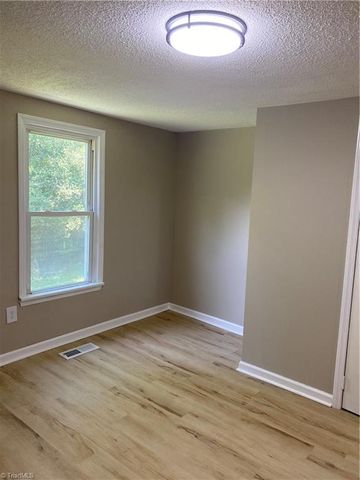 1174 Barkwood Road, Randleman, NC 27317