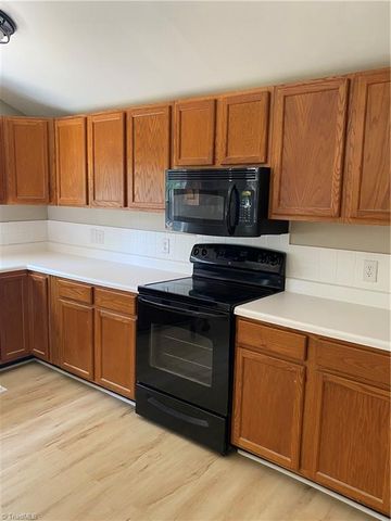 1174 Barkwood Road, Randleman, NC 27317