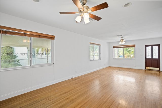 2530 Fillmore St, Hollywood, FL 33020