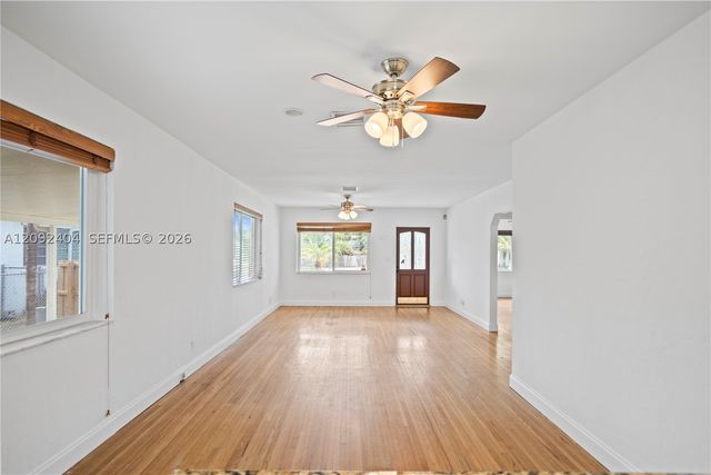 2530 Fillmore St, Hollywood, FL 33020