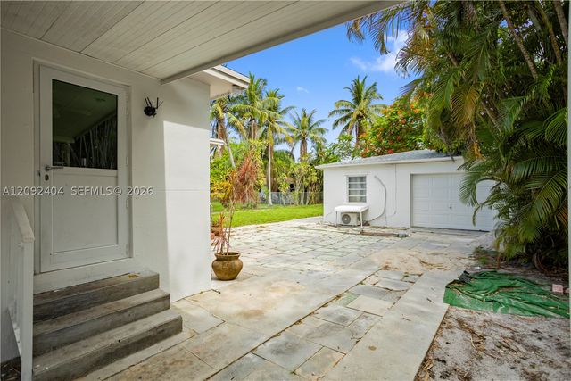 2530 Fillmore St, Hollywood, FL 33020
