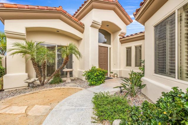 450 Gold Canyon Drive, Palm Desert, CA 92211