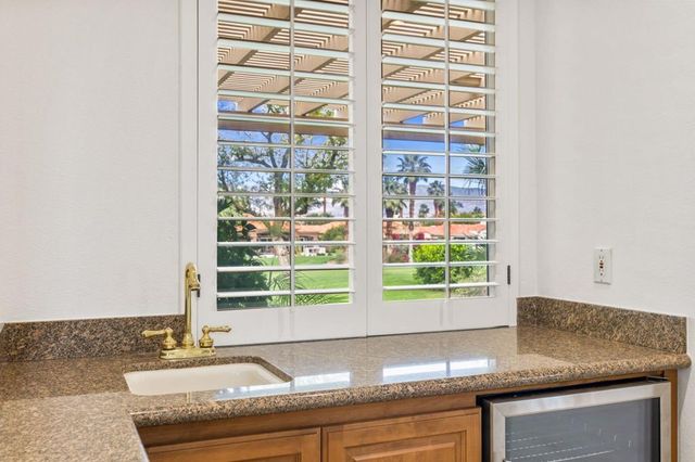 450 Gold Canyon Drive, Palm Desert, CA 92211