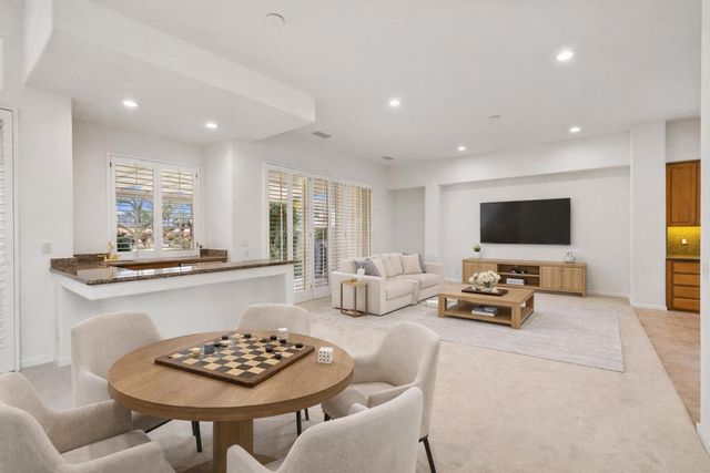 450 Gold Canyon Drive, Palm Desert, CA 92211