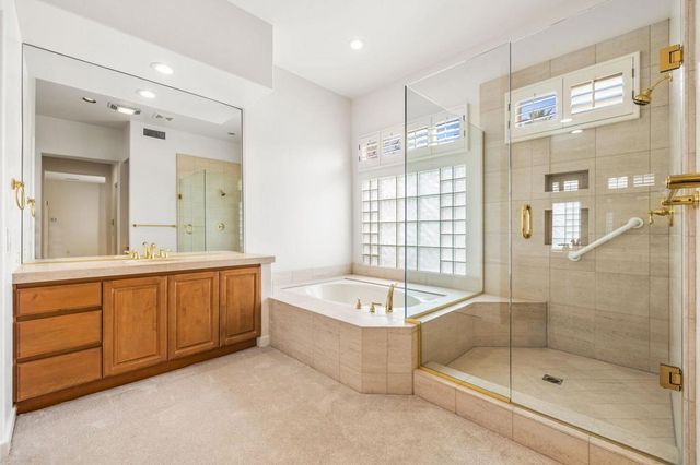 450 Gold Canyon Drive, Palm Desert, CA 92211