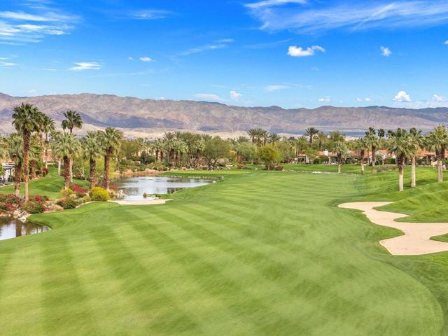 450 Gold Canyon Drive, Palm Desert, CA 92211