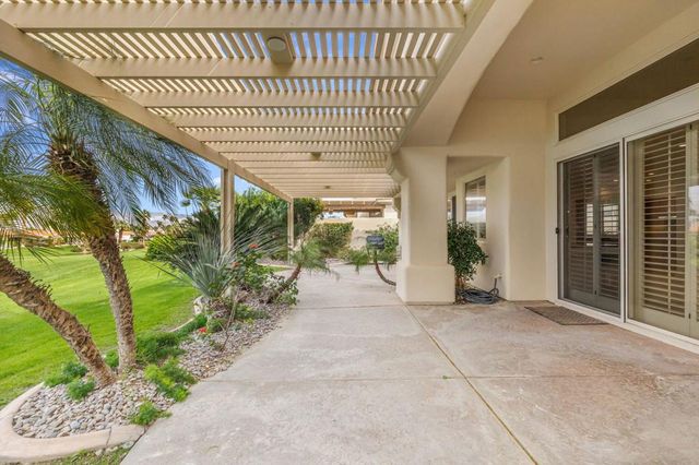 450 Gold Canyon Drive, Palm Desert, CA 92211